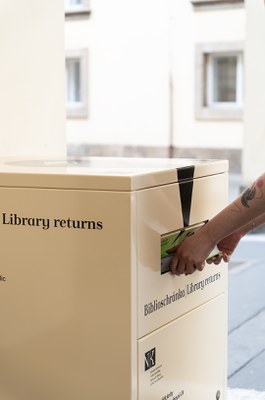 Biblioschránka_detail